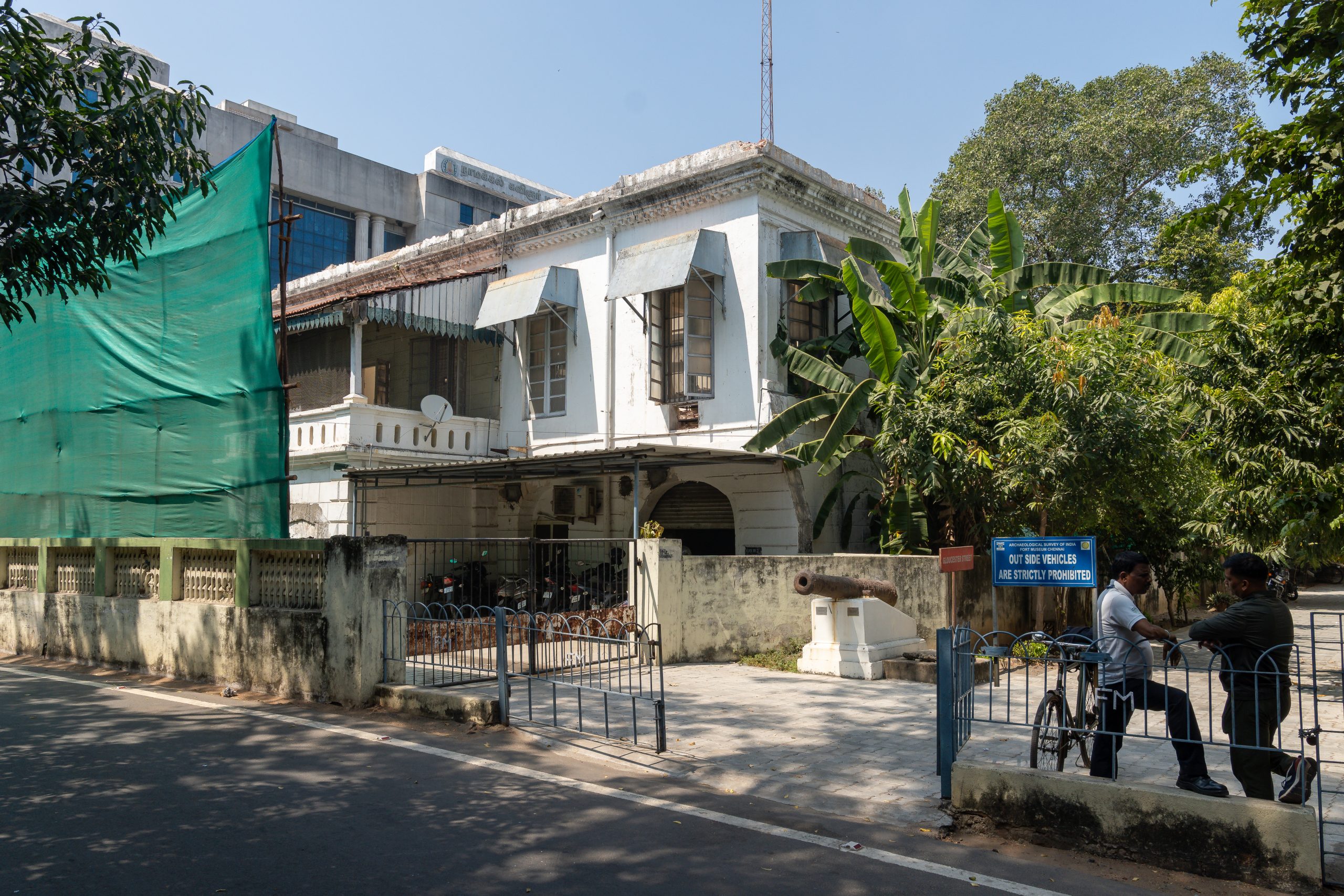 டிவிகேவுக்கு ஆதரவு இல்லை என அதிமுக மறுப்பு: கூட்டணி கணக்கில் புதிய குழப்பம்